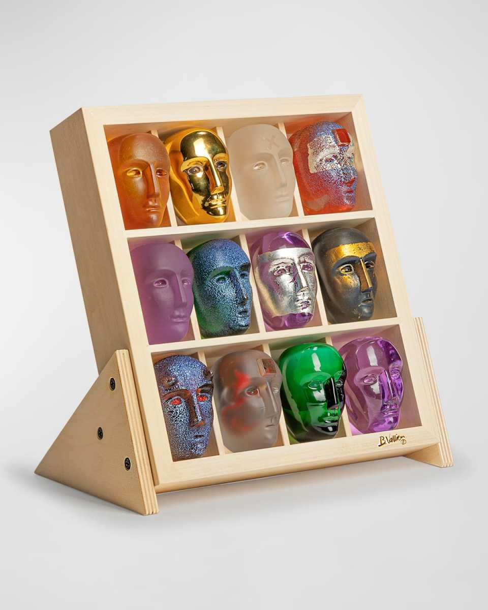 Birchwood Stand With 12 Brains